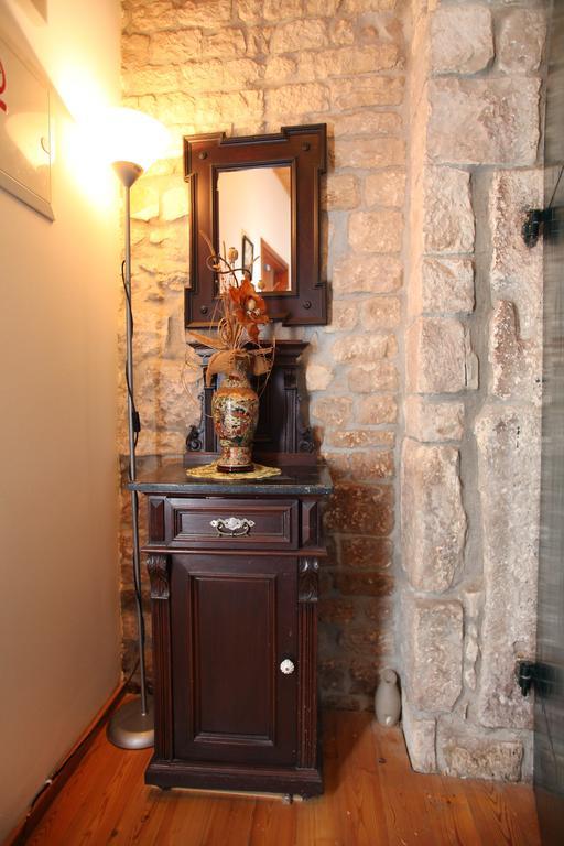 Rooms & Studio Stipcic Trogir Bagian luar foto